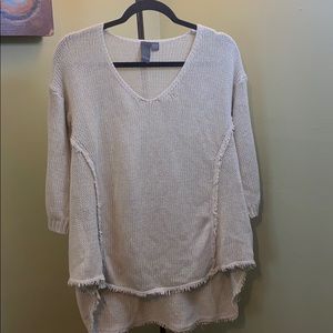 Light sand oversized 3/4 sleeve sweater